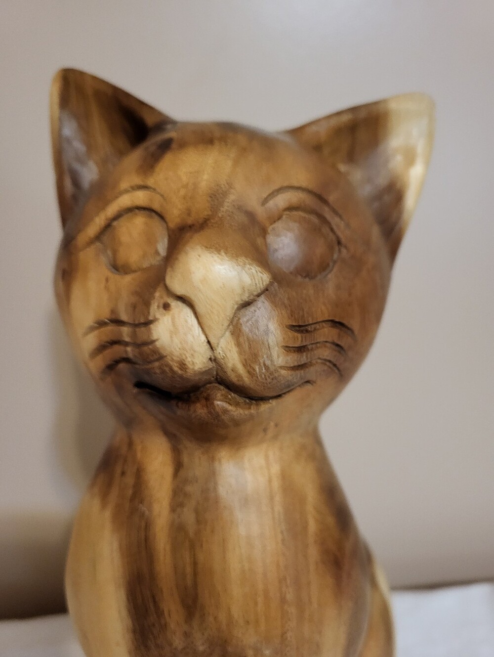Handcarved Wooden 12 x 5.5 x 4.5 In. Cat Statue Figurine Decor - Picture 2 of 15